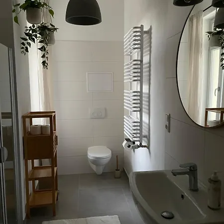 Apartnaest - Vollausgestattete I Kostenlos Parken I Flexibler Check-in I 1 Bis 4 I 1 Bis 10 Personen Apartamento