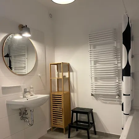 Appartement Apartnaest - Vollausgestattete 1 - Bis 4-zimmer L 24h Zugang Per Code L Check-in Anleitung Ueber Posteingang L Parkplatz Auf Anfrage L Fruehstueck Optional