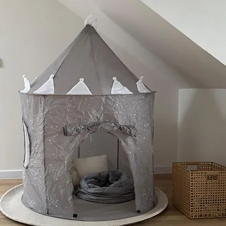 ApartNaest Radeberg - vollausgestattete 1 - 4 Zimmer Apartments I 24h flexibler mobiler Check-in via Link I Parkplatz auf Anfrage I Platz für bis zu 60 Personen Apartment