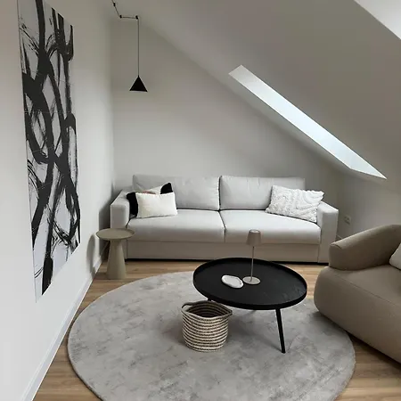 Apartamento Apartnaest - Vollausgestattete 1 - Bis 4-zimmer L 24h Zugang Per Code L Check-in Anleitung Ueber Posteingang L Parkplatz Auf Anfrage L Fruehstueck Optional