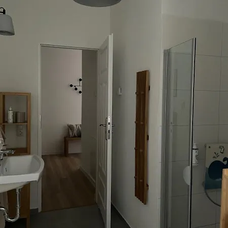 Appartement Apartnaest - Vollausgestattete 1 - Bis 4-zimmer L 24h Zugang Per Code L Check-in Anleitung Ueber Posteingang L Parkplatz Auf Anfrage L Fruehstueck Optional Radeberg