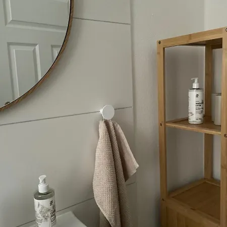 Apartnaest - Vollausgestattete 1 - Bis 4-zimmer L 24h Zugang Per Code L Check-in Anleitung Ueber Posteingang L Parkplatz Auf Anfrage L Fruehstueck Optional Radeberg