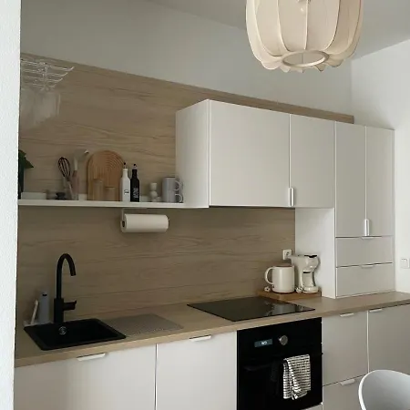 Apartamento Apartnaest - Vollausgestattete 1 - Bis 4-zimmer L 24h Zugang Per Code L Check-in Anleitung Ueber Posteingang L Parkplatz Auf Anfrage L Fruehstueck Optional *