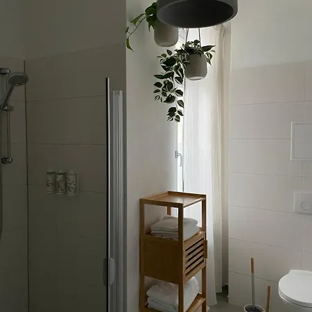 Apartamento Apartnaest - Vollausgestattete 1 - Bis 4-zimmer L 24h Zugang Per Code L Check-in Anleitung Ueber Posteingang L Parkplatz Auf Anfrage L Fruehstueck Optional