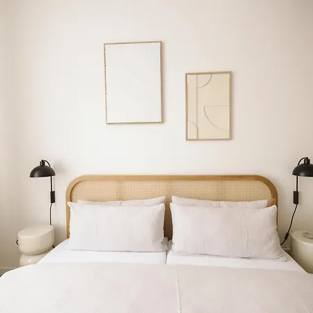 ApartNaest Radeberg - vollausgestattete 1 - 4 Zimmer Apartments I 24h flexibler mobiler Check-in via Link I Parkplatz auf Anfrage I Platz für bis zu 60 Personen Apartment