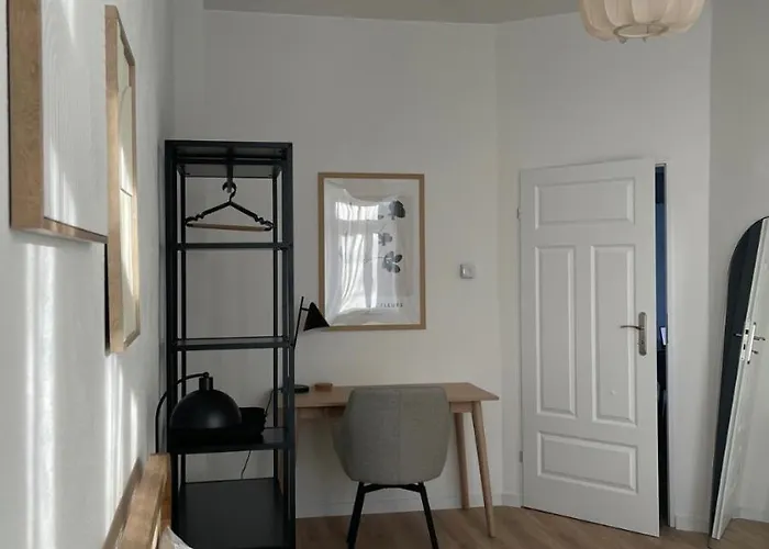 Apartnaest - Vollausgestattete 1 - Bis 4-zimmer L 24h Zugang Per Code L Check-in Anleitung Ueber Posteingang L Parkplatz Auf Anfrage L Fruehstueck Optional